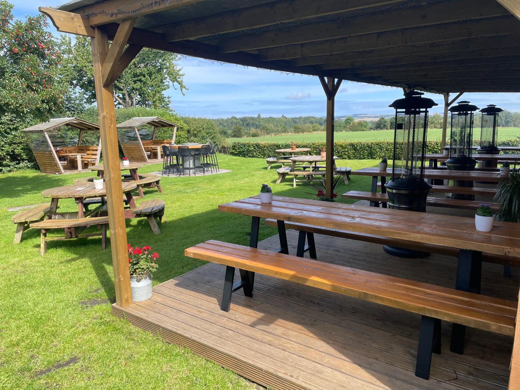 Allanton Inn Buitenkant foto